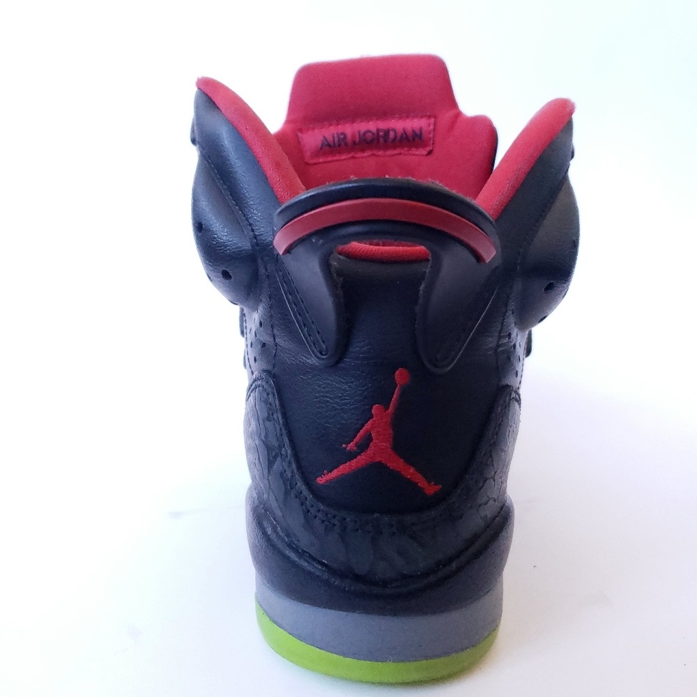 Jordan son of mars Yeezy's size 5.5 women's 7 - Picture 2 of 8